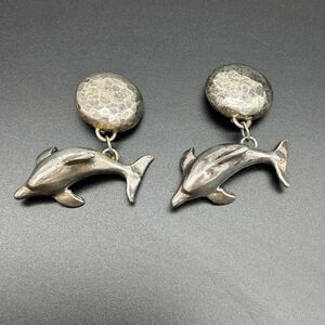 Vintage Signed Susan Cummings Sterling Silver Dolphin Dangle Clip On Earrings